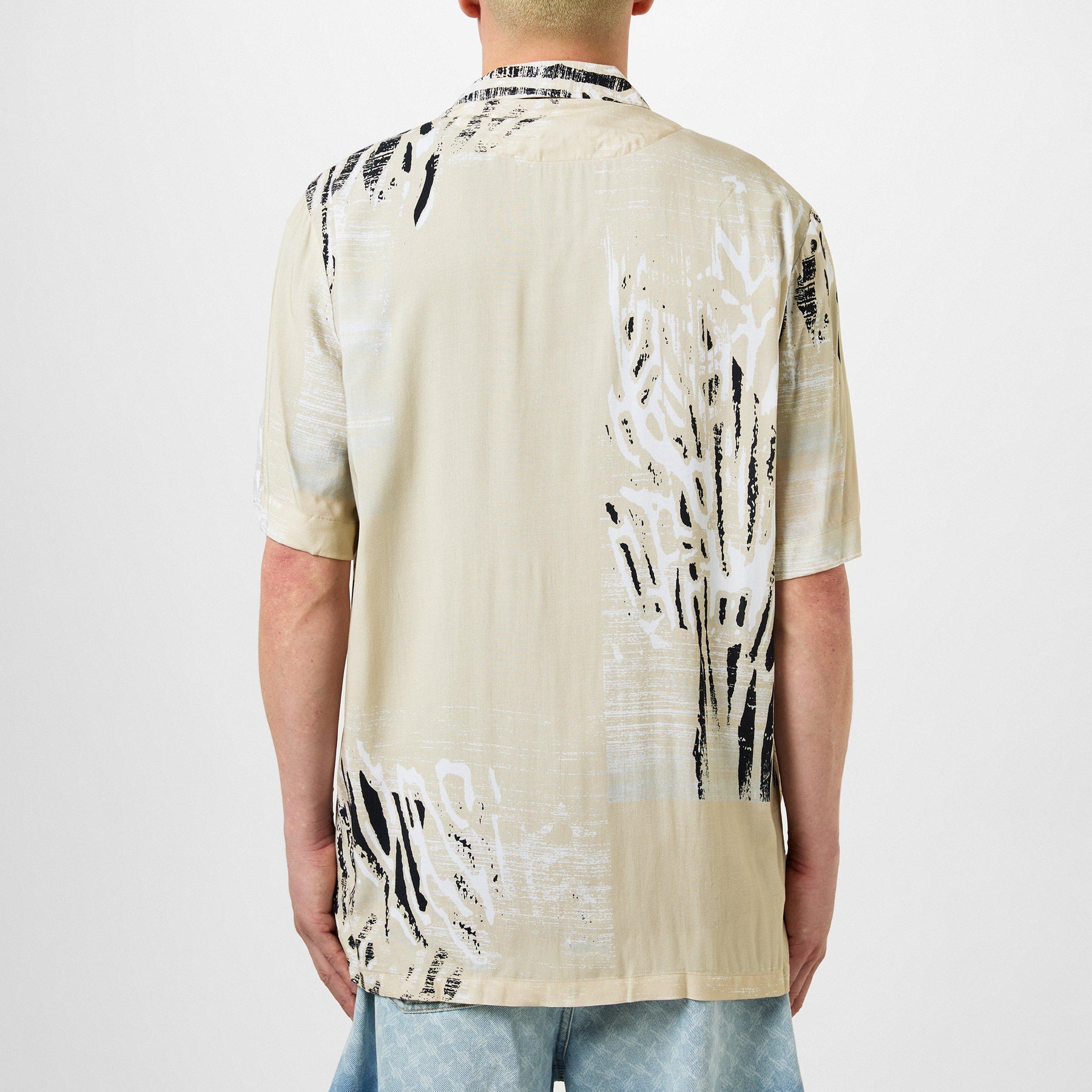 Men's Rayer Patterned Short-Sleeve Shirt