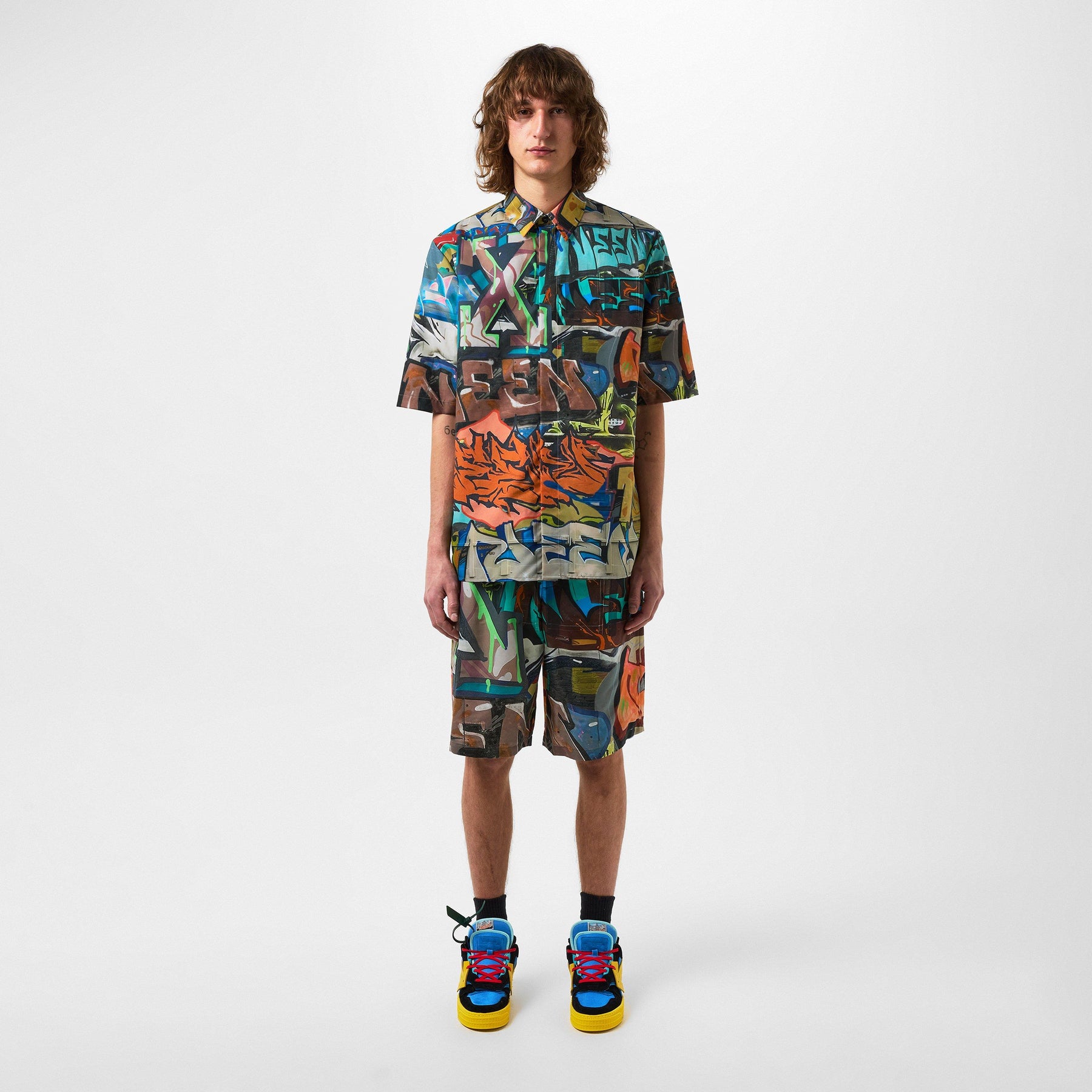 Men's Neen Allover O Shirt, Graffiti Design