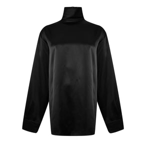 Loose Silk Turtleneck