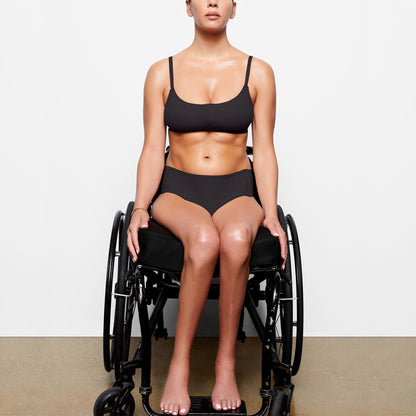 Fits Everybody Adaptive Boy Short