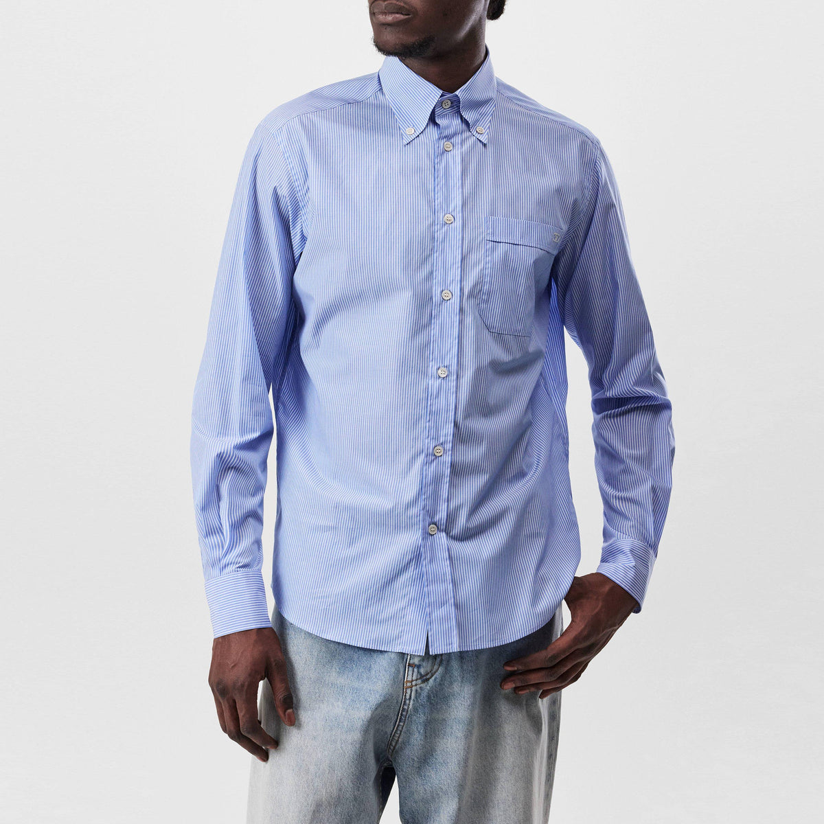 Embroidered V-Logo Signature Striped Shirt