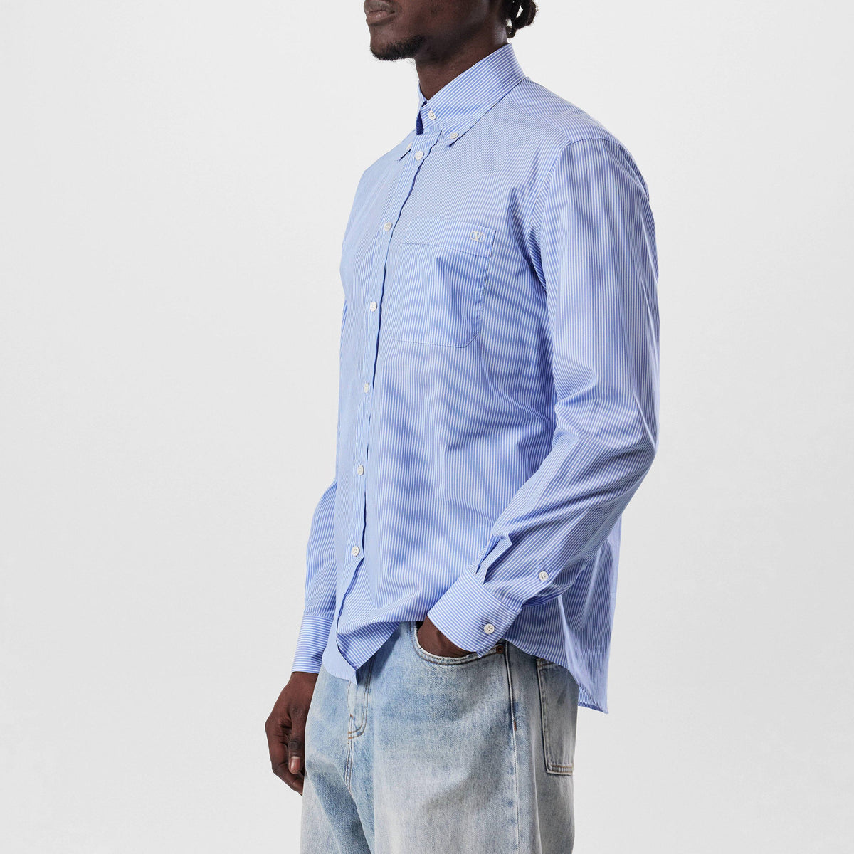 Embroidered V-Logo Signature Striped Shirt