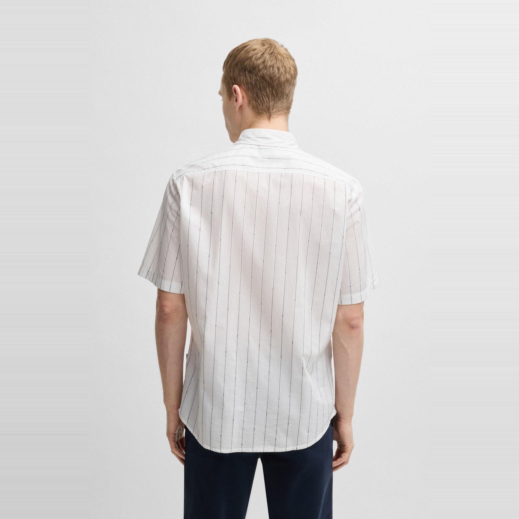 Men's Rash Stripe Short-Sleeve Patterned Shirt