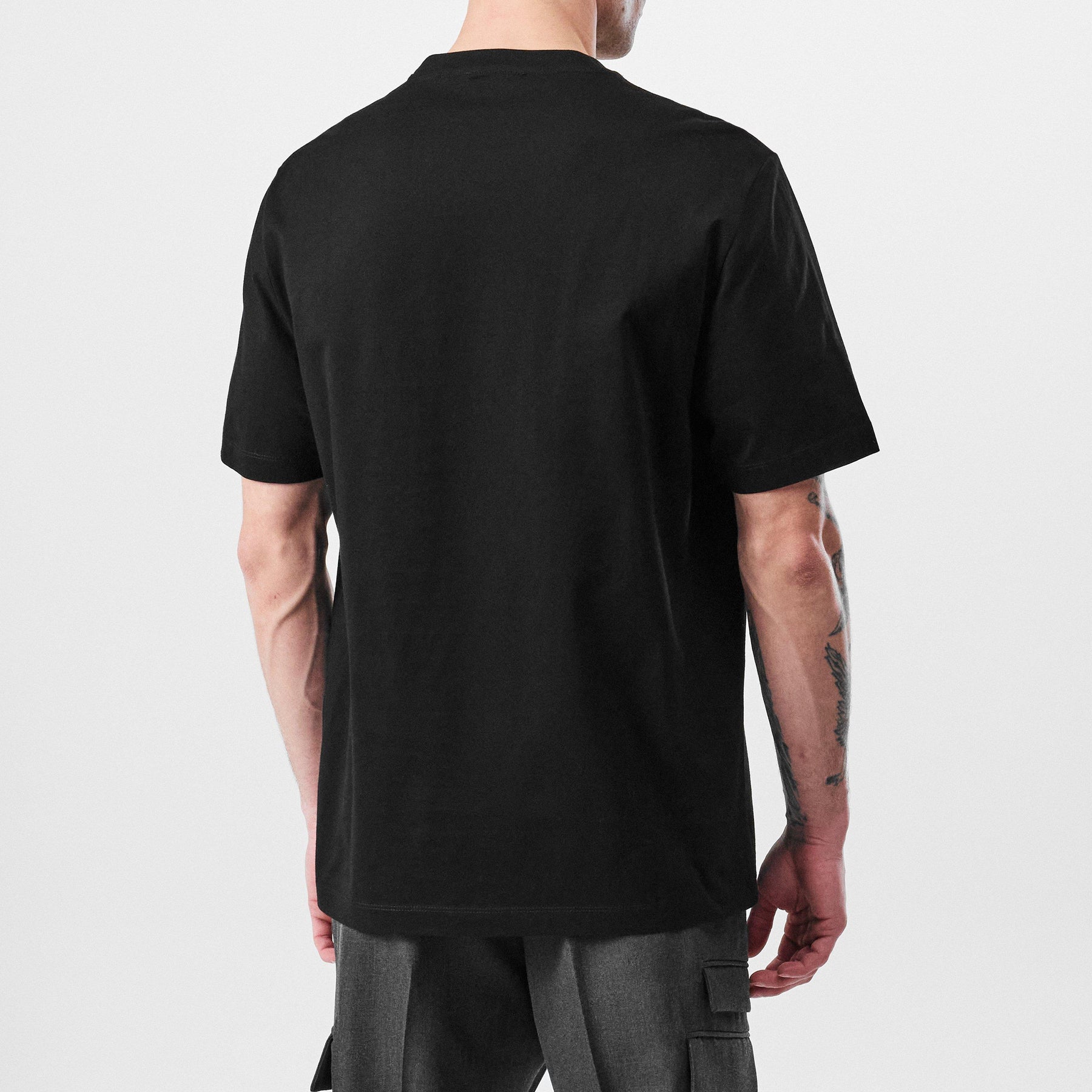 Ring Graphic T-Shirt