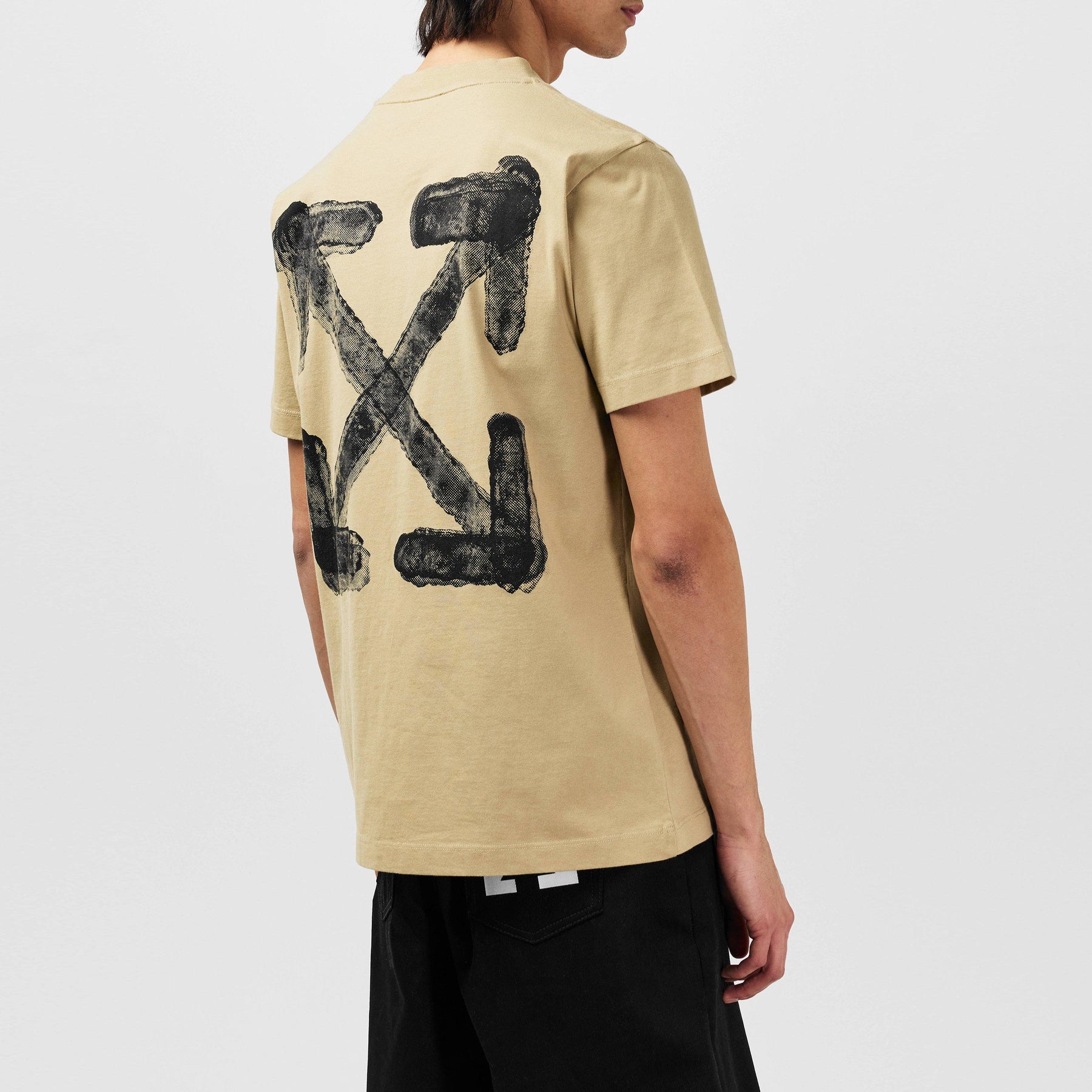 Men's Spray Arrow T-Shirt, Distinctive Logo