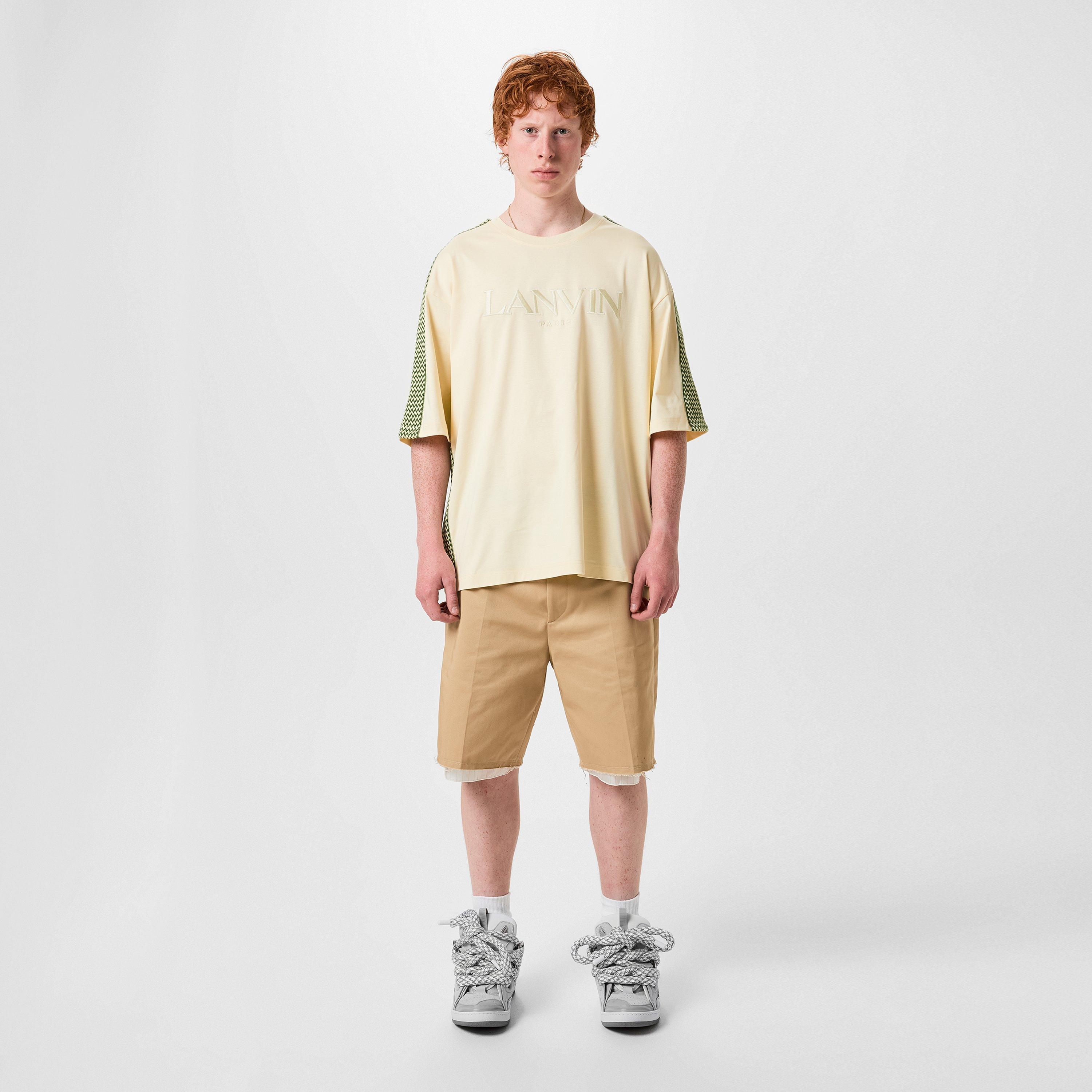 Embroidered Curb Trimmed T-Shirt