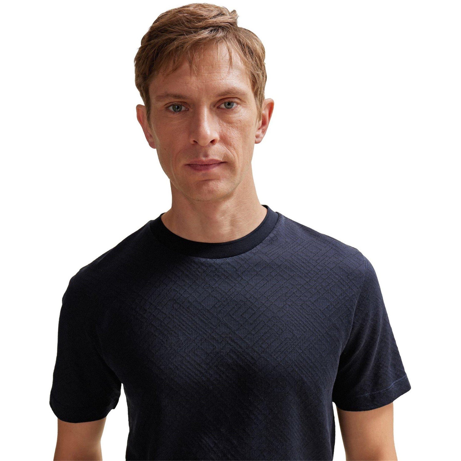 Men's L-Tesar High-End Fashion T-Shirt