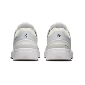 On Running THE ROGER Spin White | Black