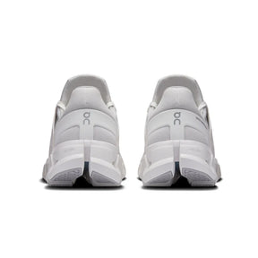 On running Cloudswift 4 AD White | White