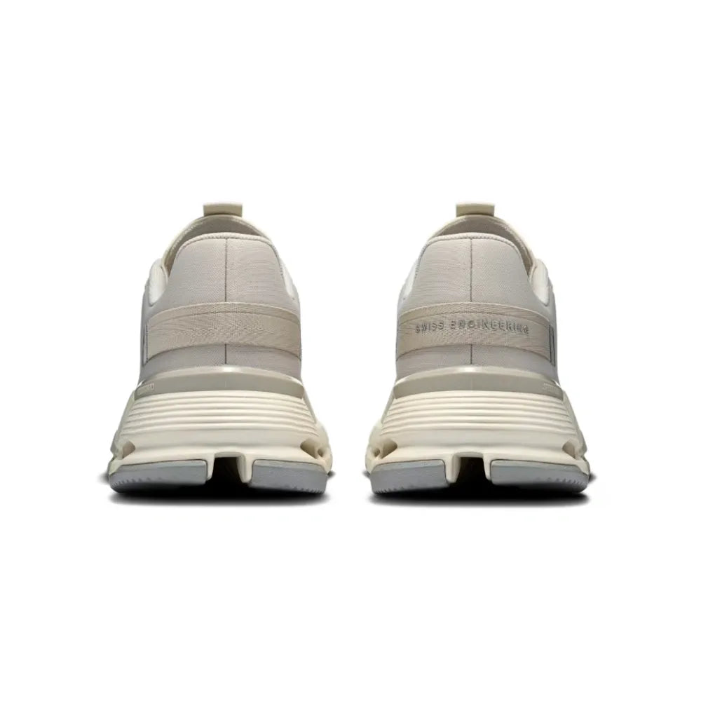 On Running Cloudnova Form 2 TT Sand | Ivory