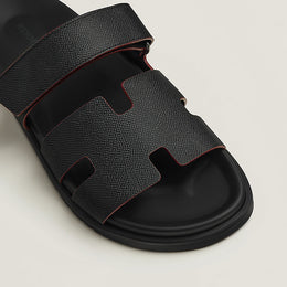 Chypre sandal in Noir / Rouge H