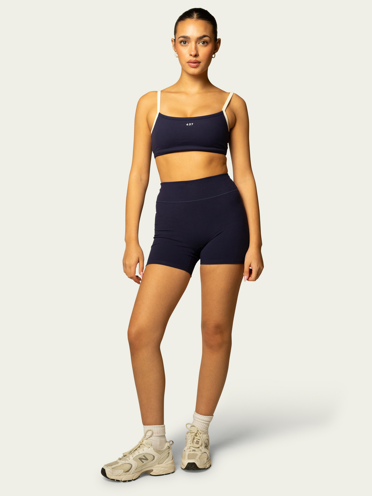 The Essentials Short / Navy