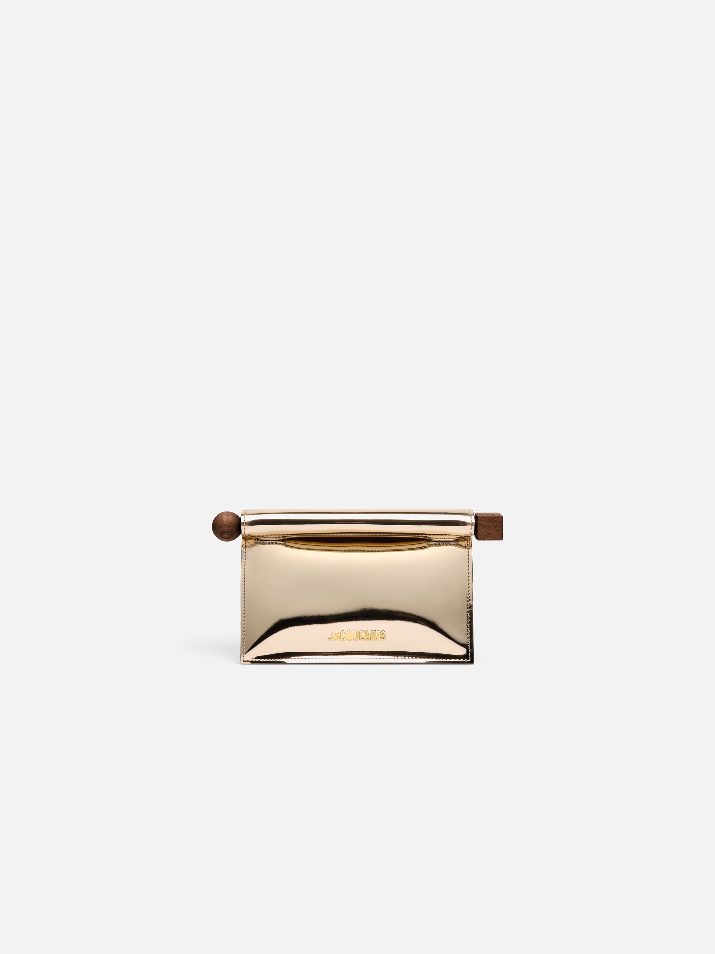 The small Rond Carré clutch Mini take-away pouch bag.