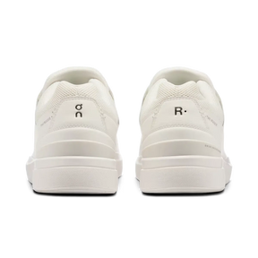 On Running THE ROGER Advantage All White