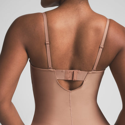 Skims Body Underwire Thong Bodysuit