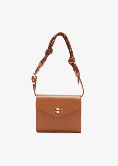 Leather shoulder wallet