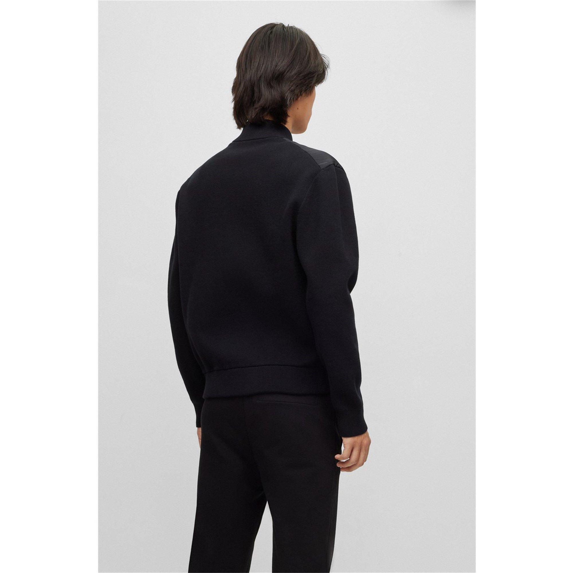 Hugo Sombo 10249828 01