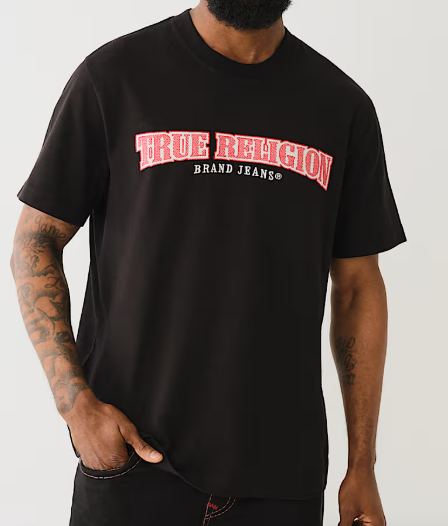 CROSS STITCH ARCHED LOGO TEE