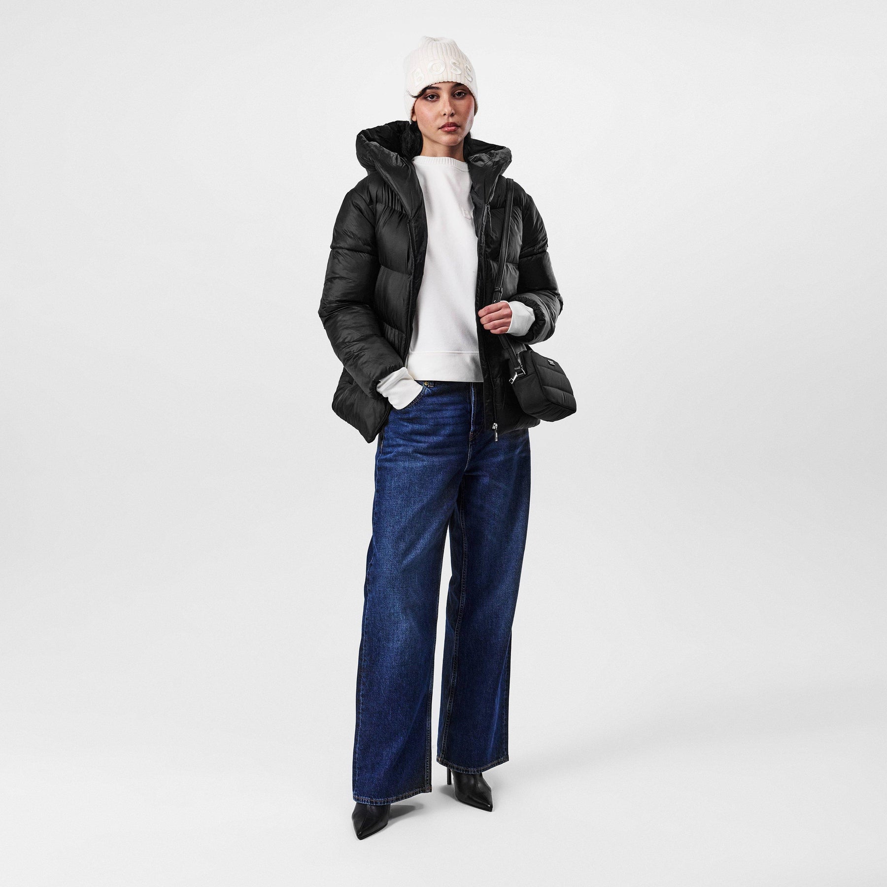 Women's Peruni Puffer Jacket, Sleek Design