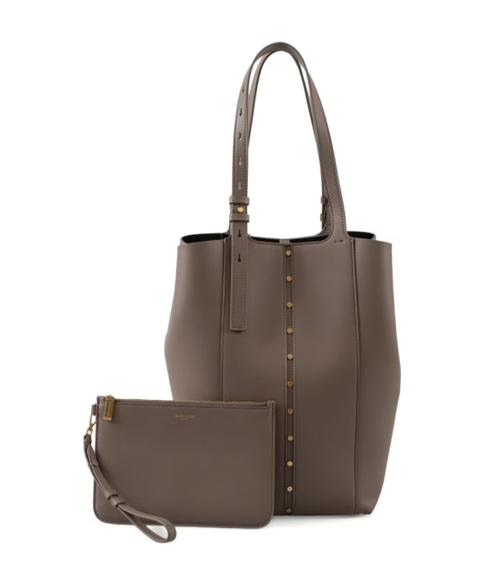 Beige Bags for a Stylish Look