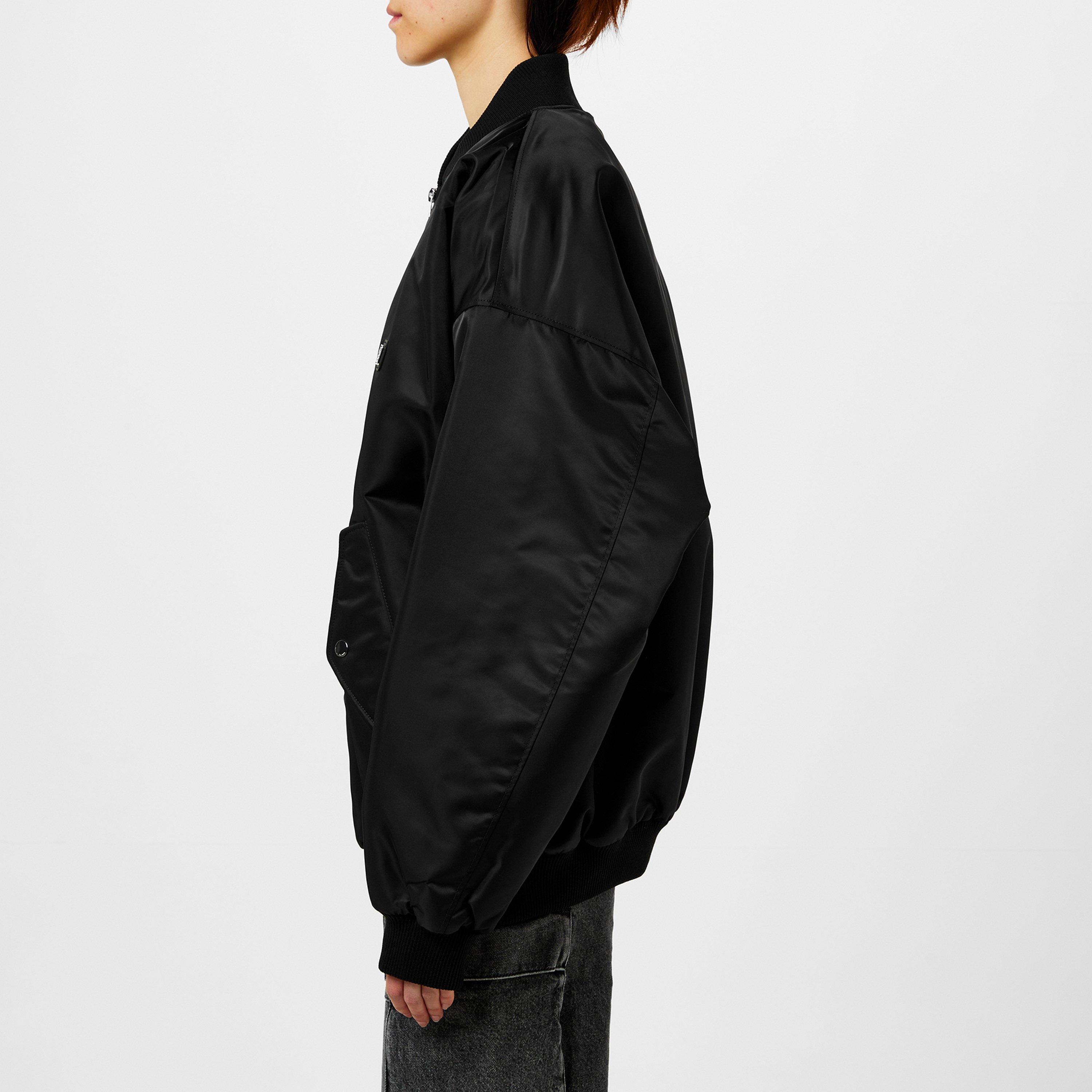 Hugo Flesiane-1 10246395 01