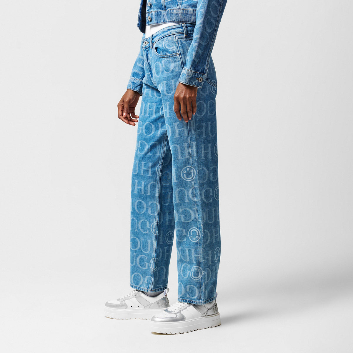 Elyah Straight Jeans Womens
