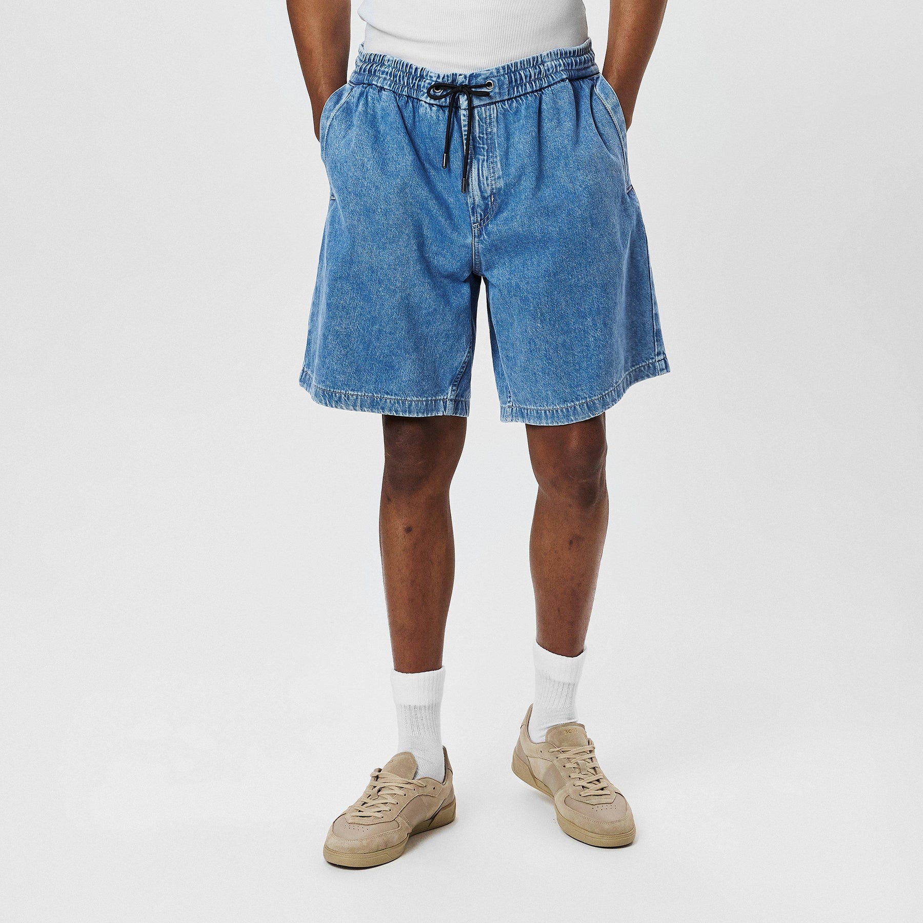 Sandrew-Shorts-BO 10270267 01