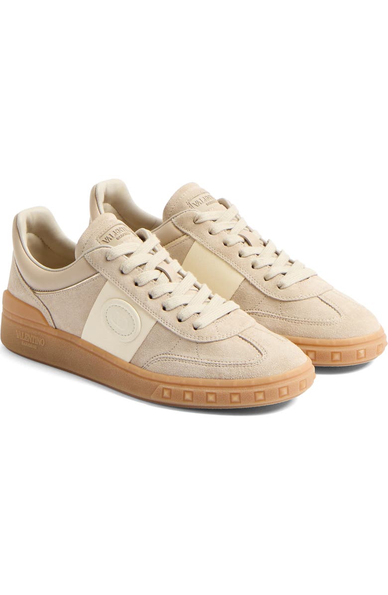 Upvillage Low Top Sneaker (Women)