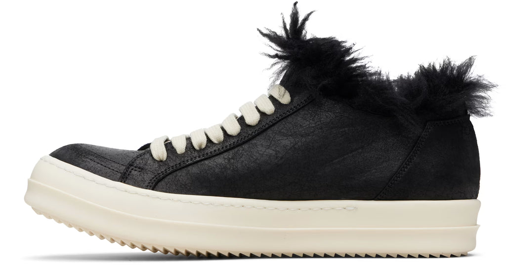 Black Concordians Minimal Vintage Sneaks Sneakers