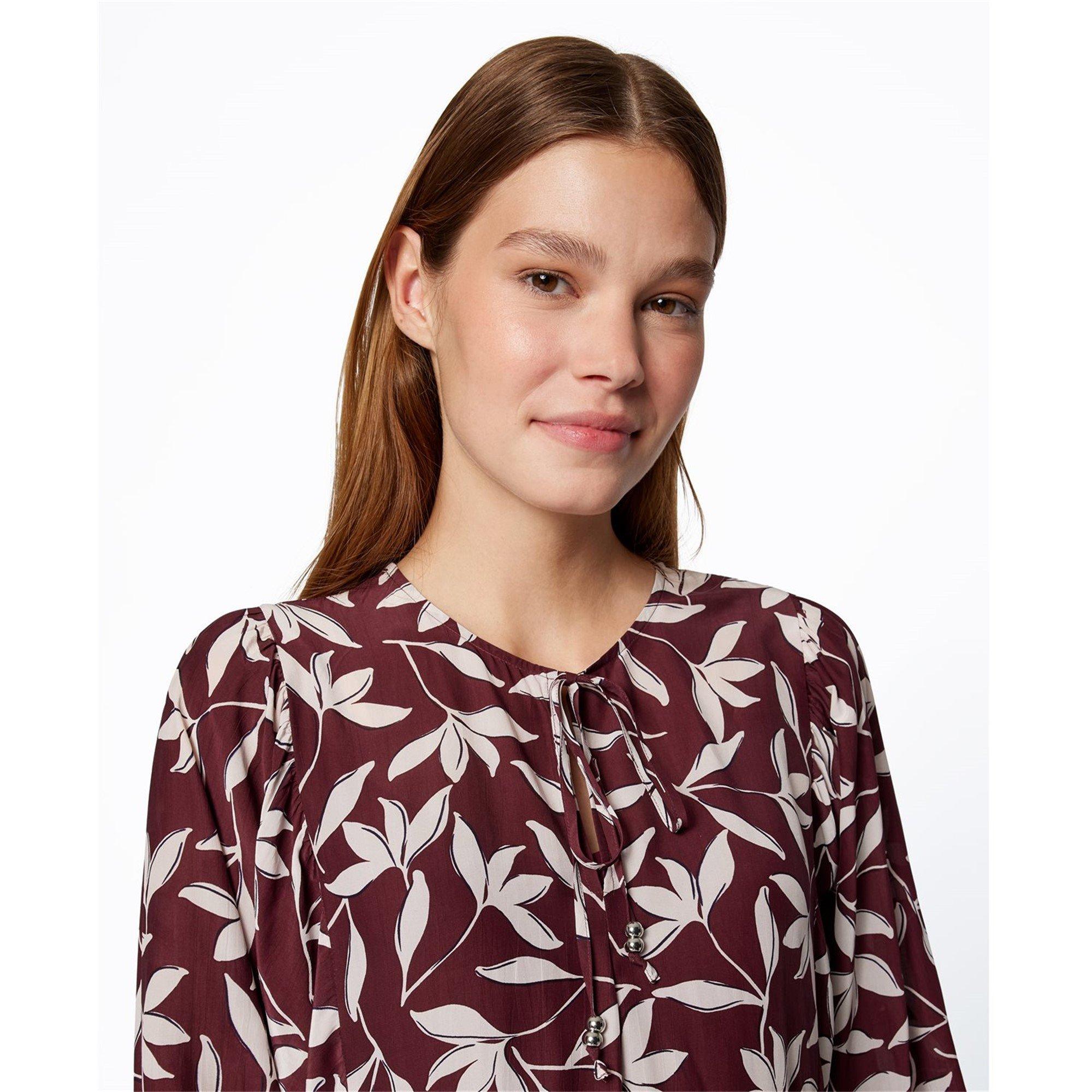 Boss C Decento 1 10236944 01