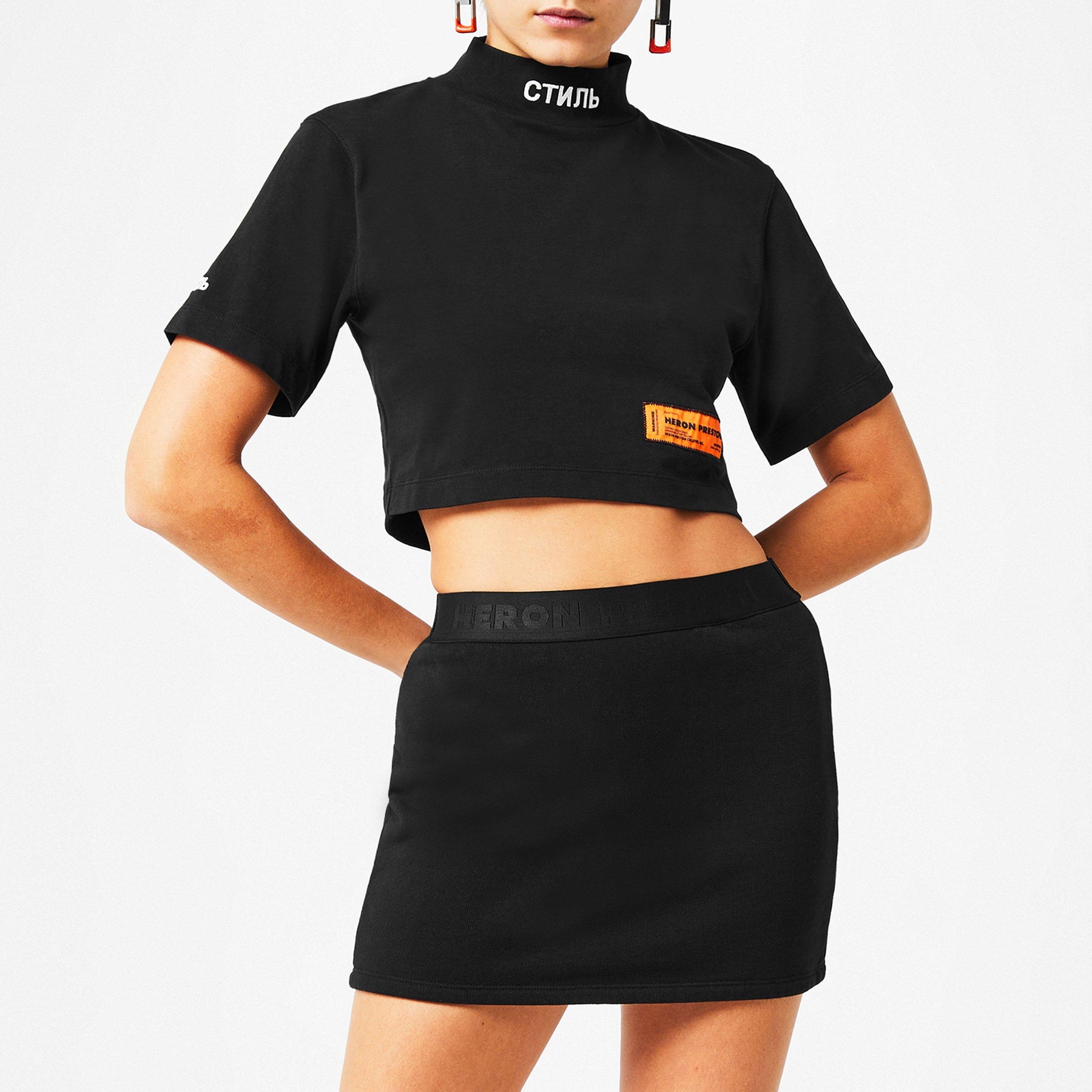 Ctnmb Turtleneck Crop Top