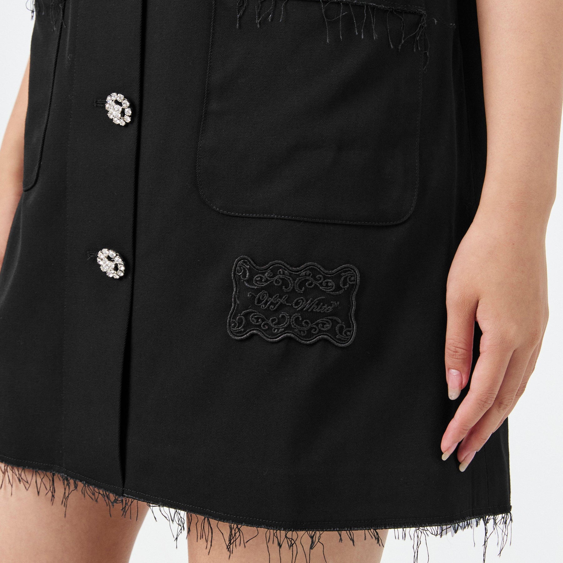 Off Rawcut Short Ld99