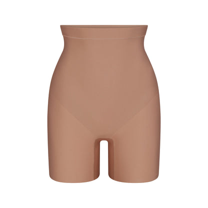 Skims Body Core Sculpt Mid Rise Short