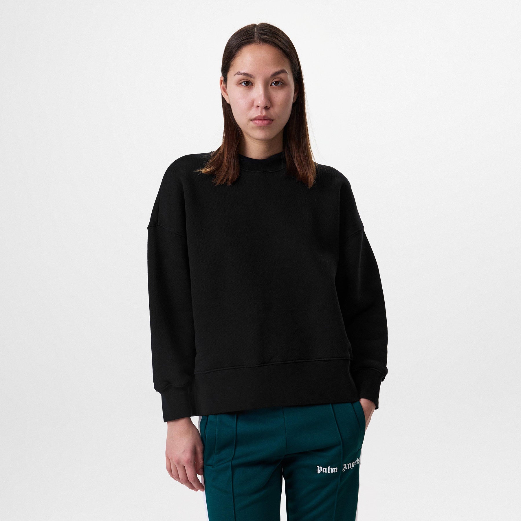 Classic Curved Logo Crew-Neck Sweater Ladies