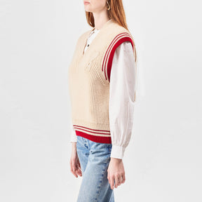 Ami De Coeur Sweater Vest