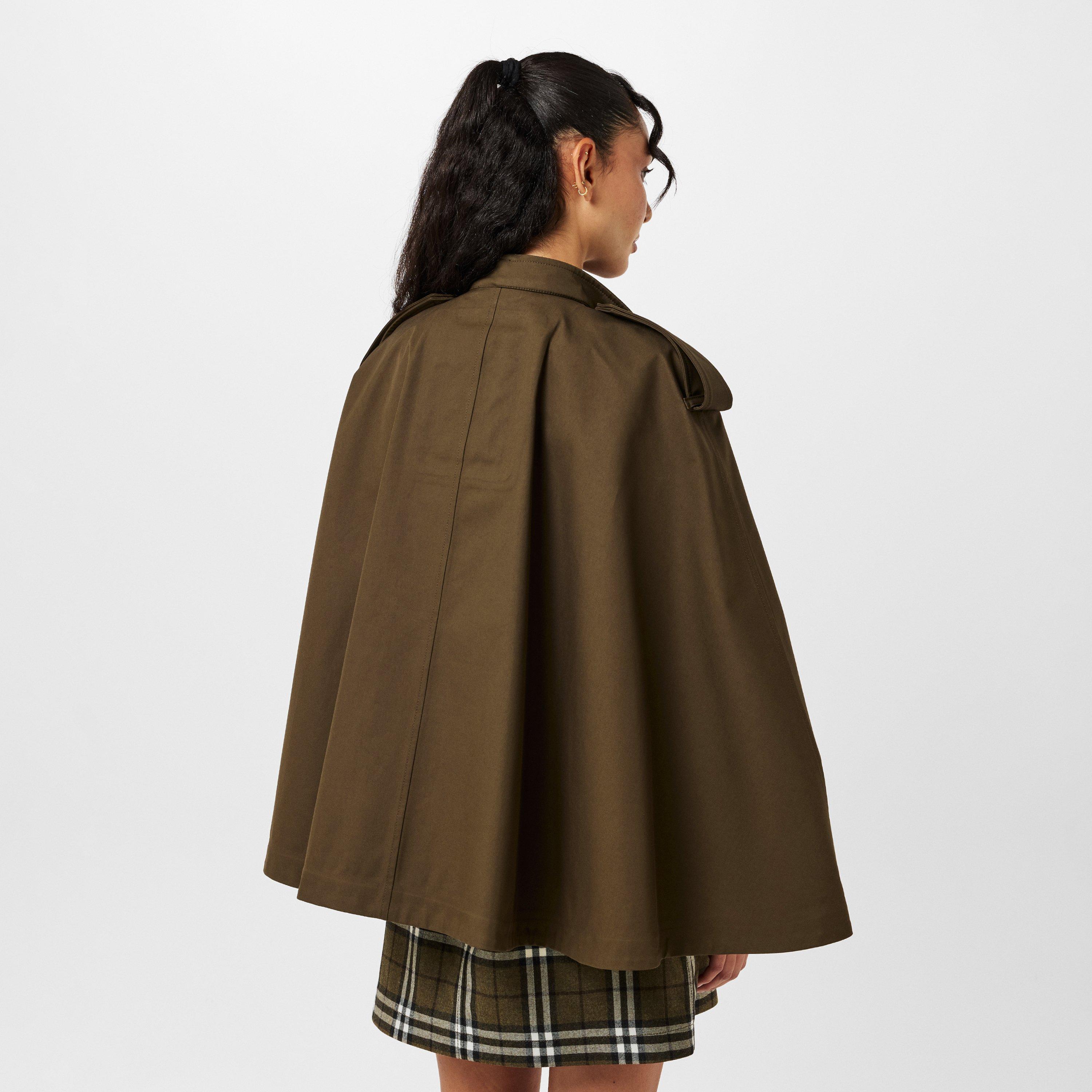 Water-Resistant Lightweight Rain Anorak