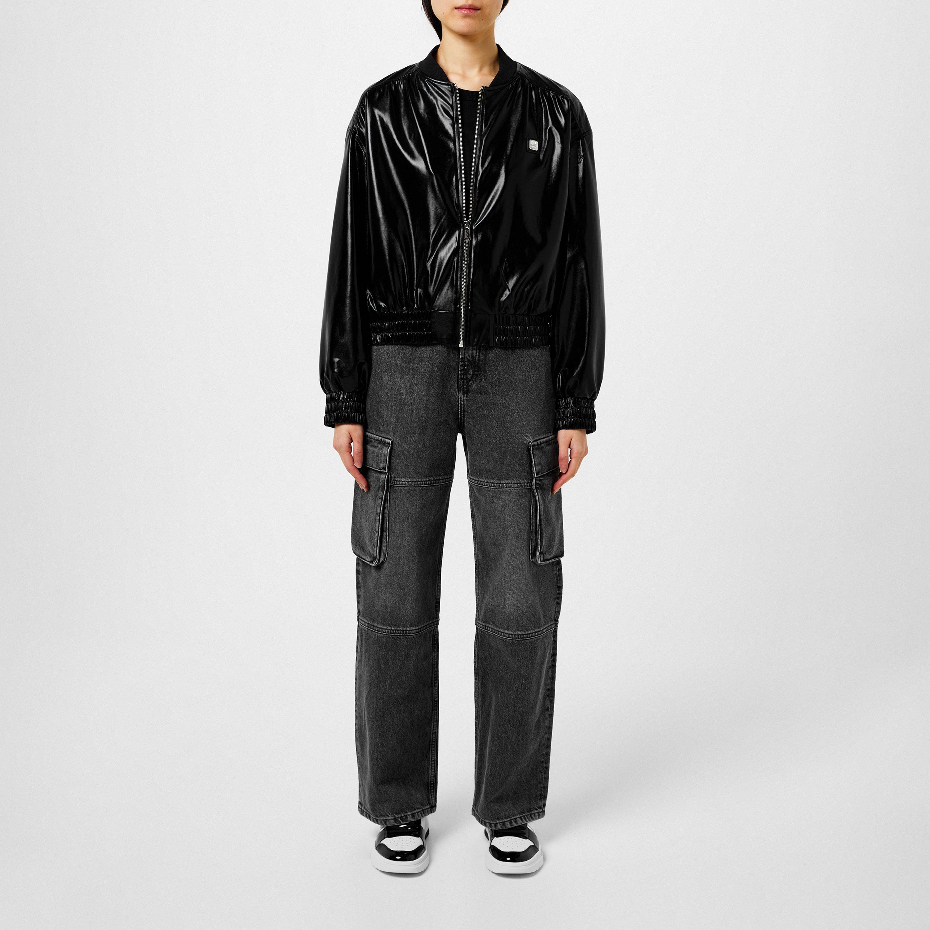 Hugo Asiri-1 10257080 01