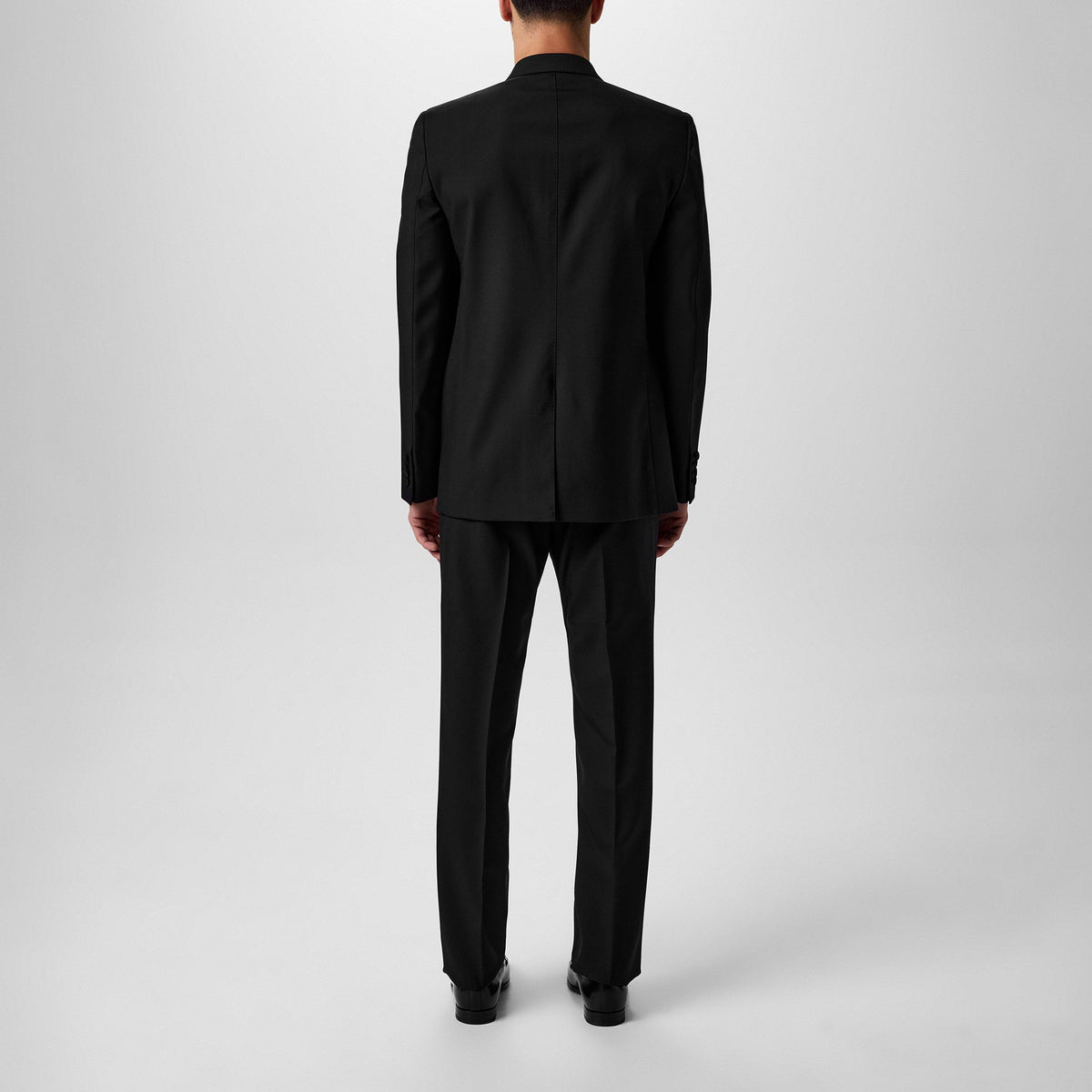 Buckle Suit