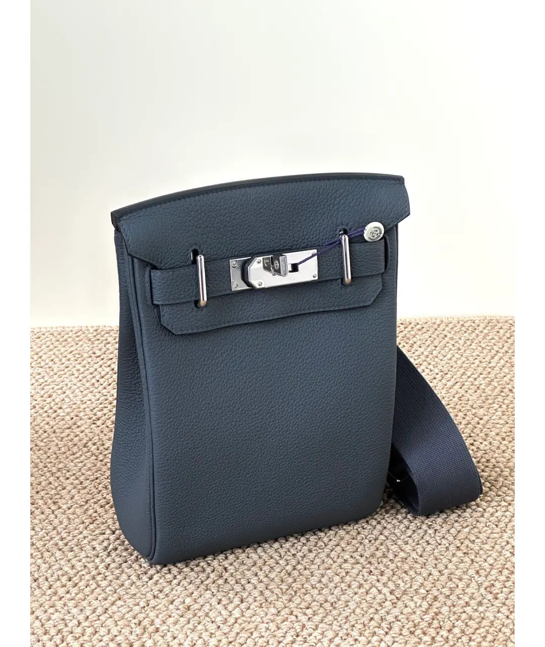 HERMES Gray leather shoulder bag