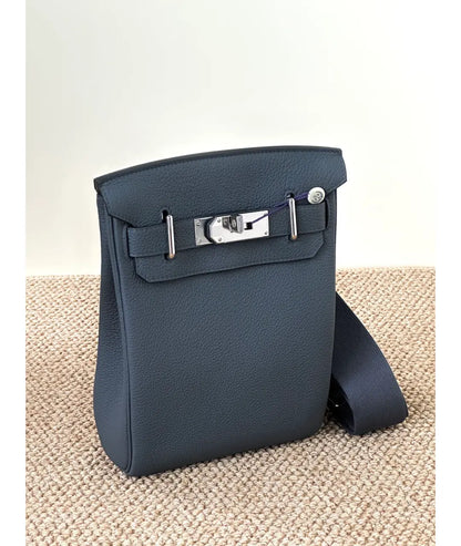 HERMES Gray leather shoulder bag