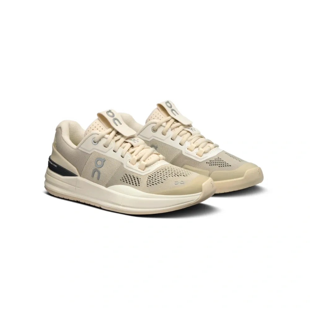 On Running THE ROGER Pro Sand | Ivory