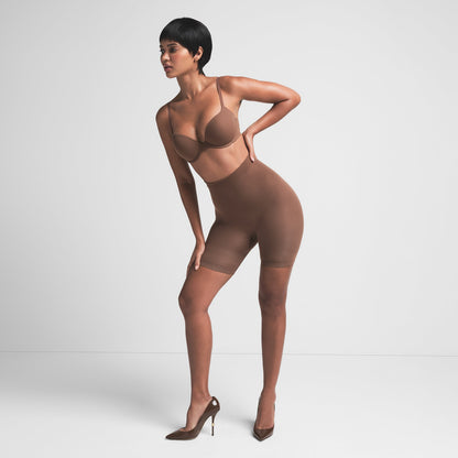 Seamless Sculpt Mid Thigh Short
