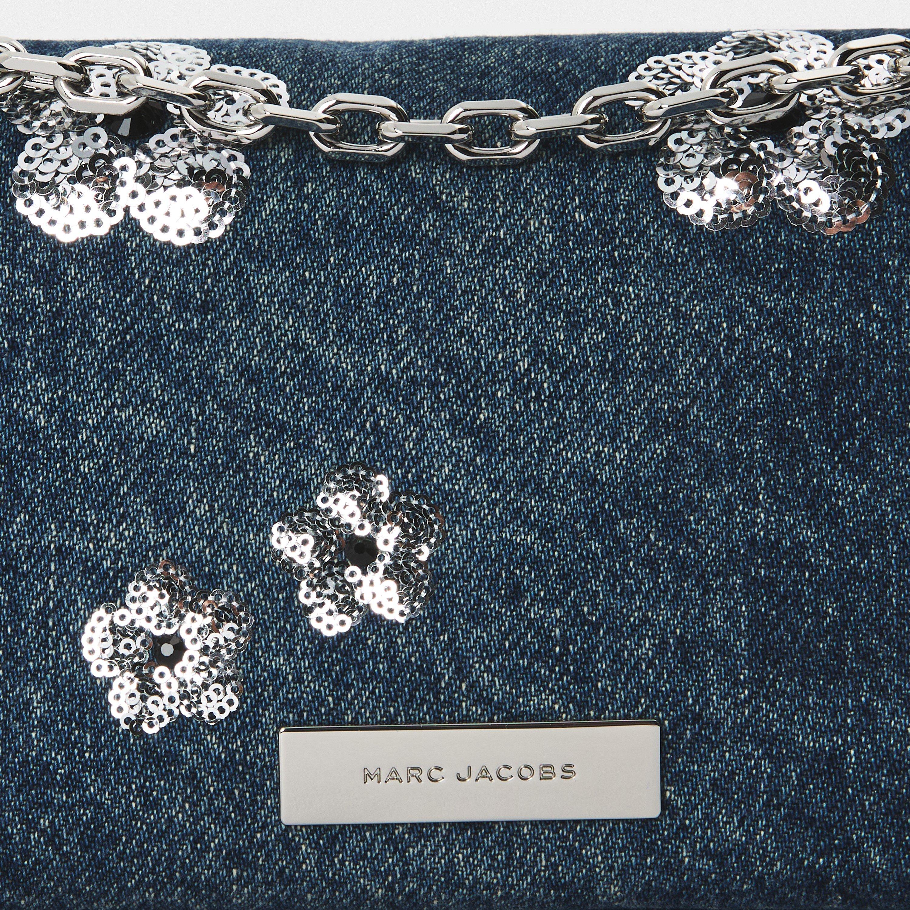 Women's Dual Daisy Wallet On Chain