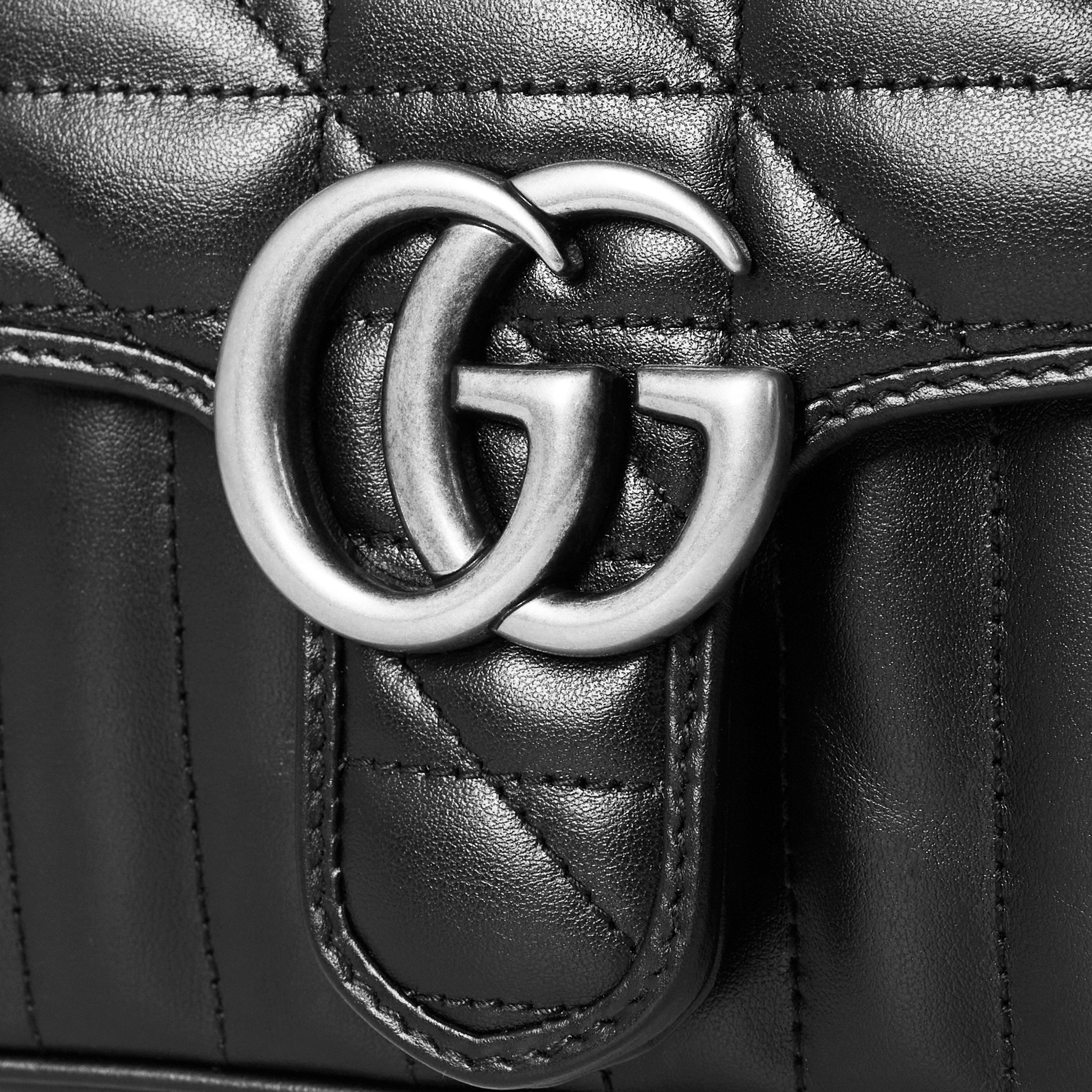 Mini Marmont GG Shoulder Bag