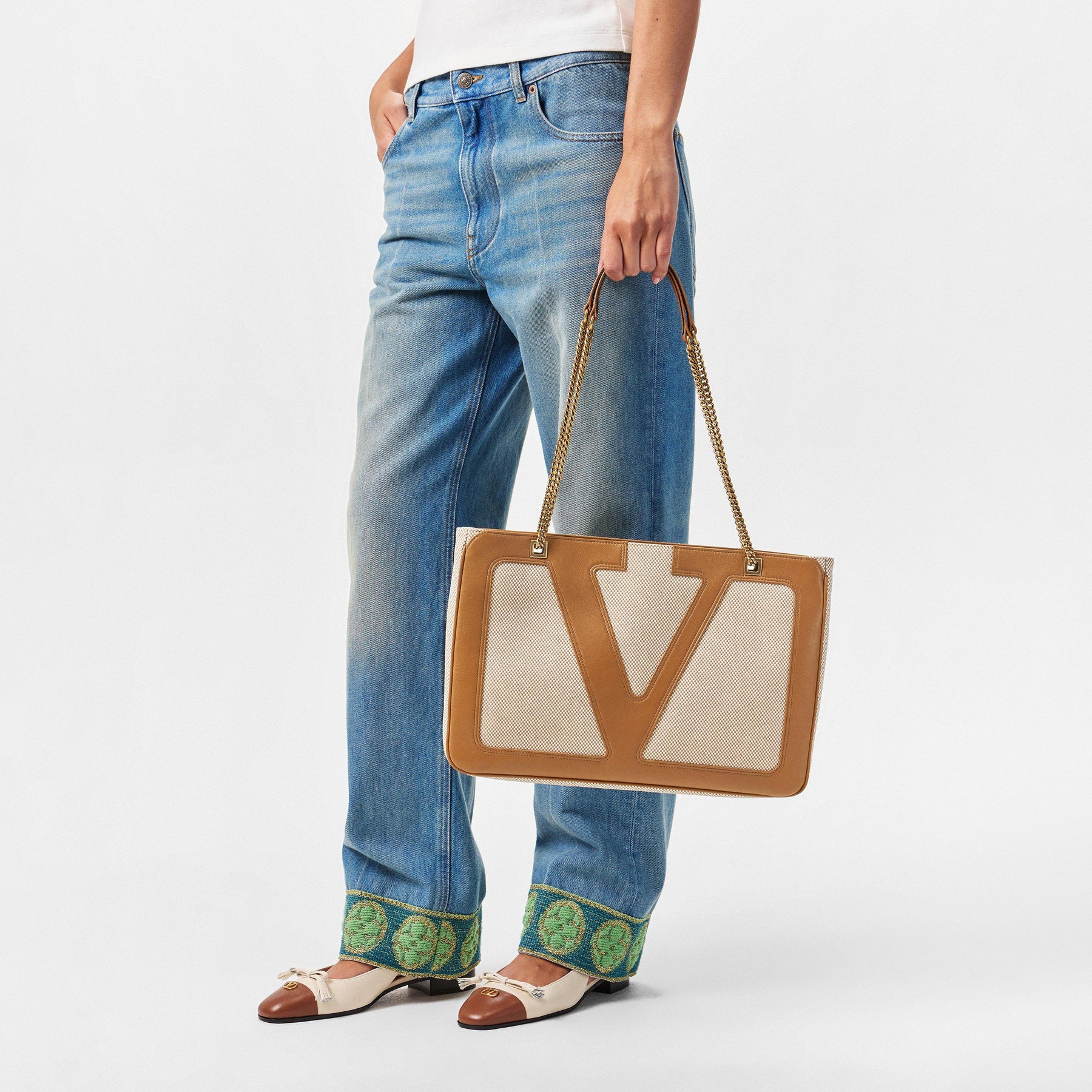 Women's Viva Superstar Tote Bags
