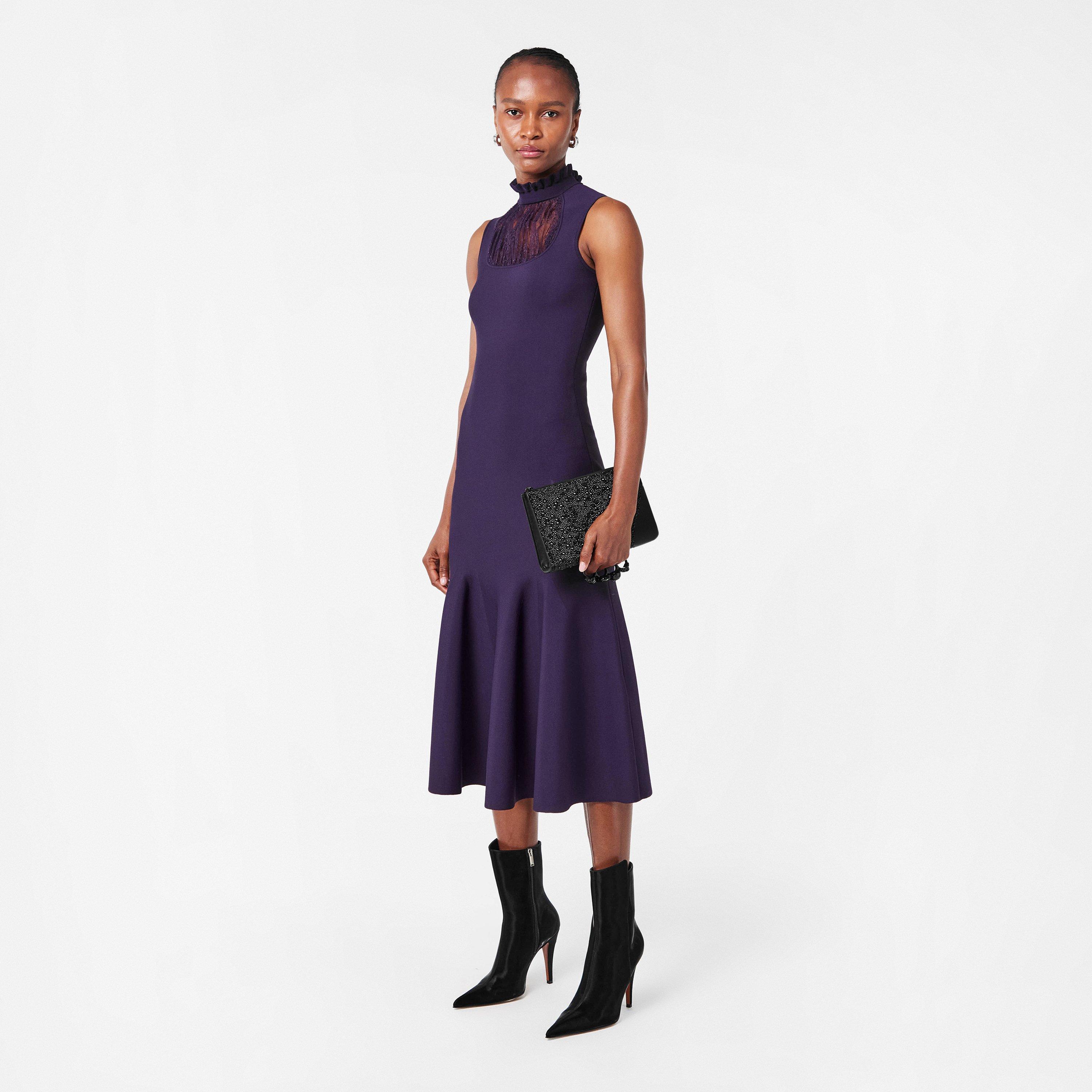 Alex Knuckle Flat Clutch Bag