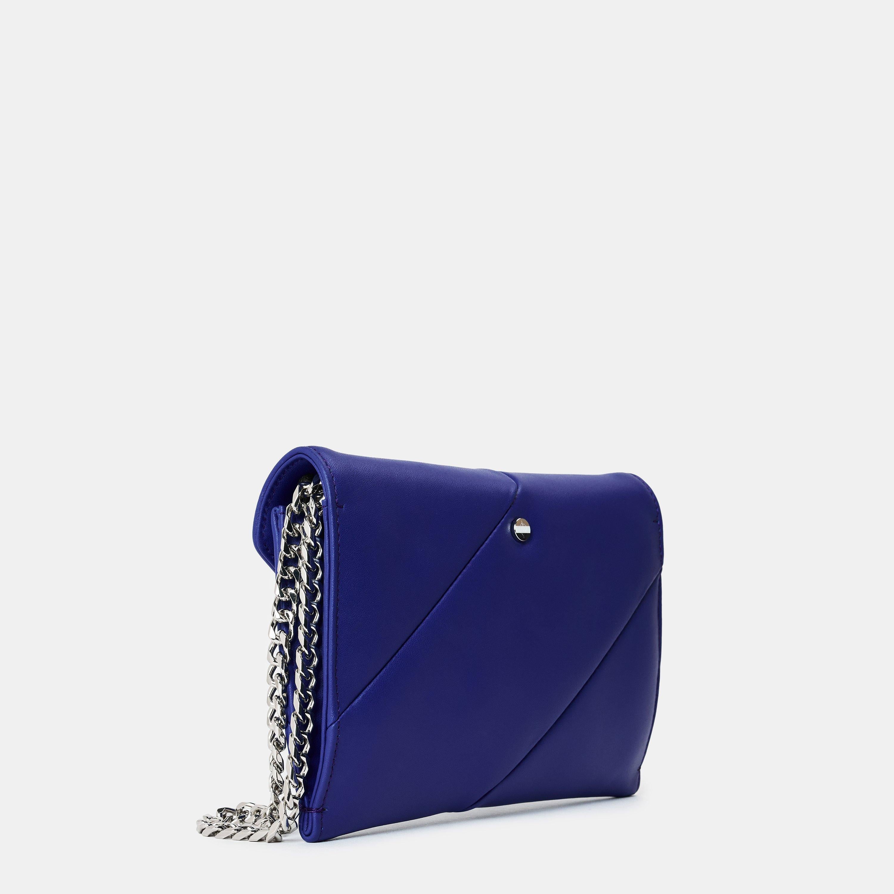 Boss Ayla Clutch 10249765 01