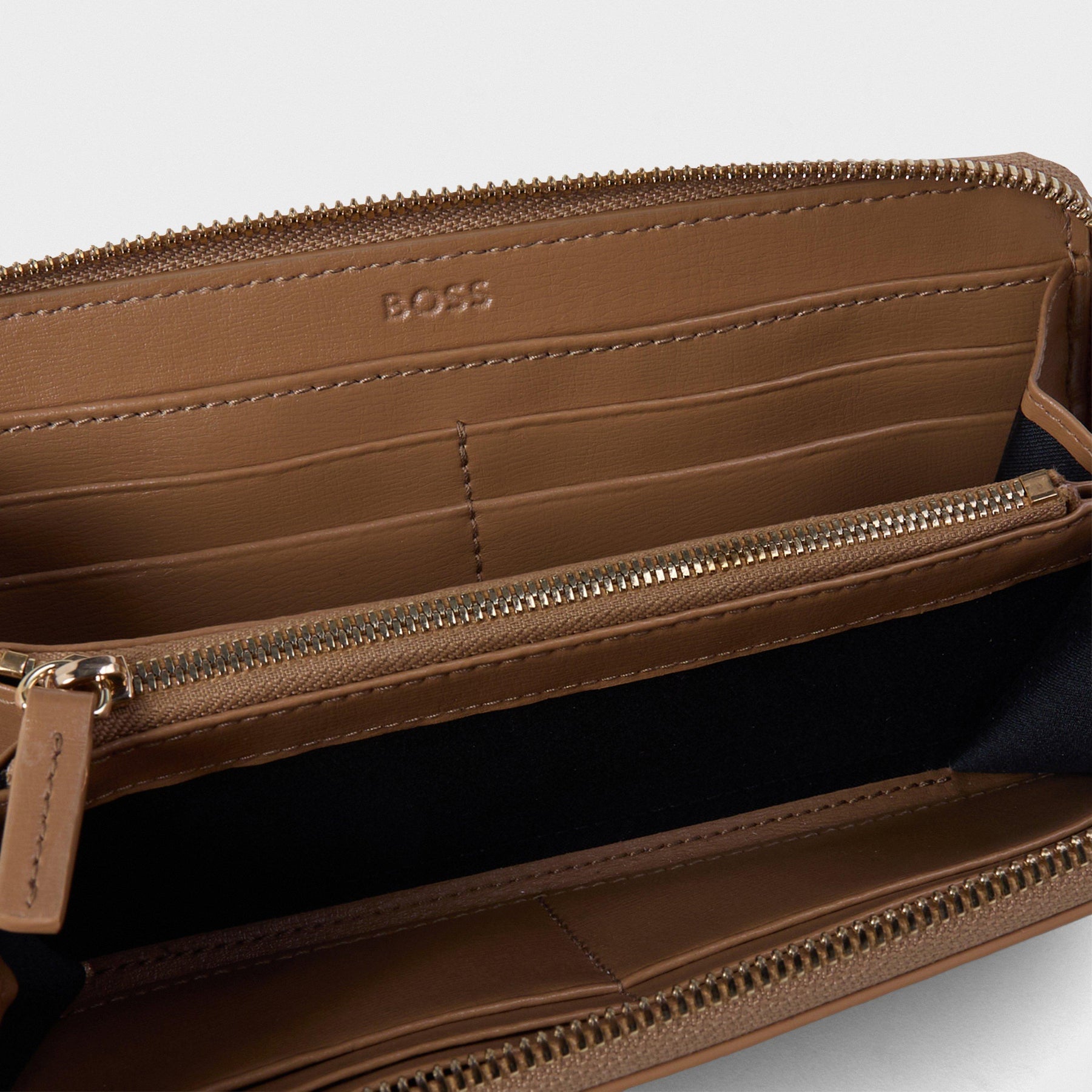 Women's Nathalie Ziparound-N Purse, Zip Around Design