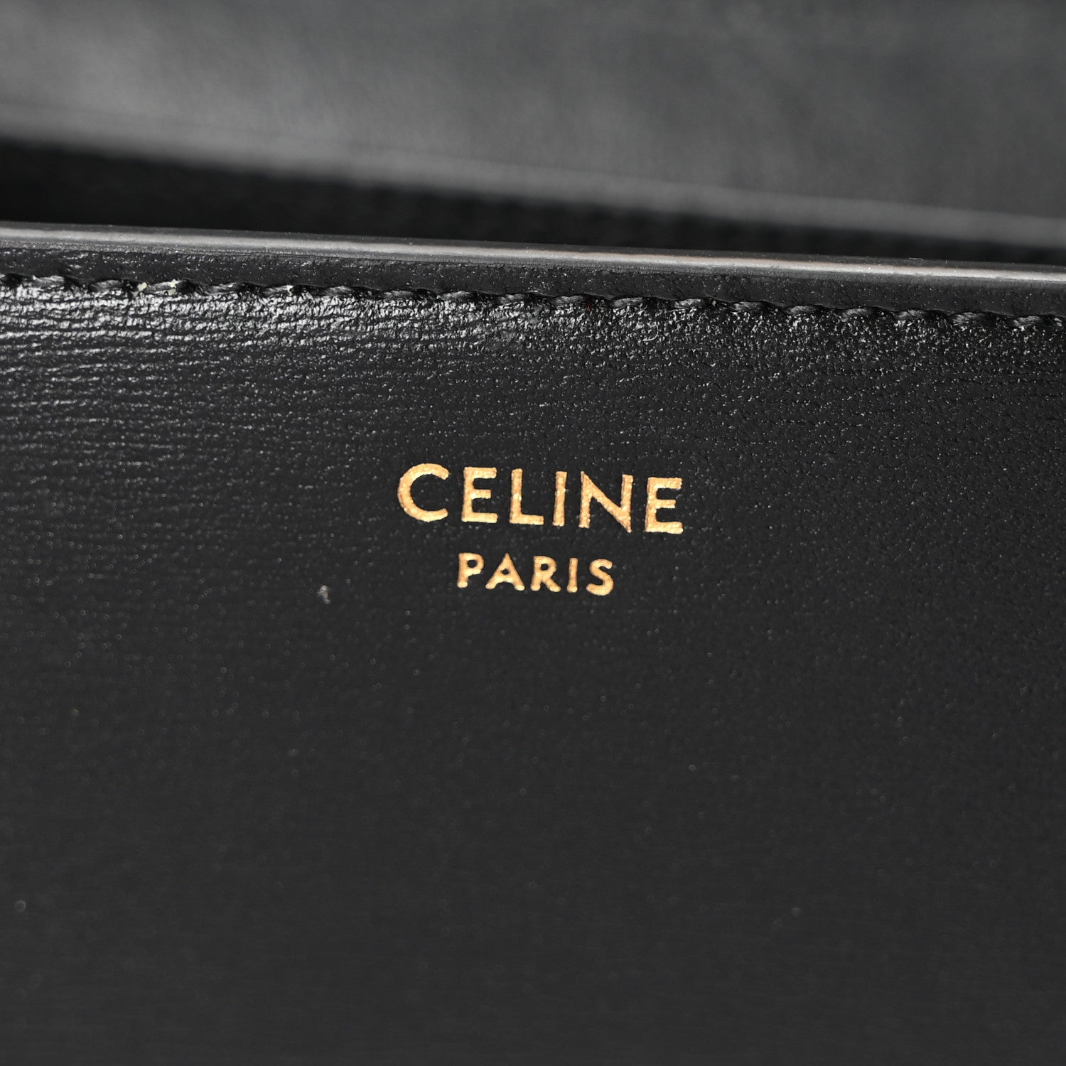 Shiny Calfskin Triomphe Margo Wallet on Chain Black
