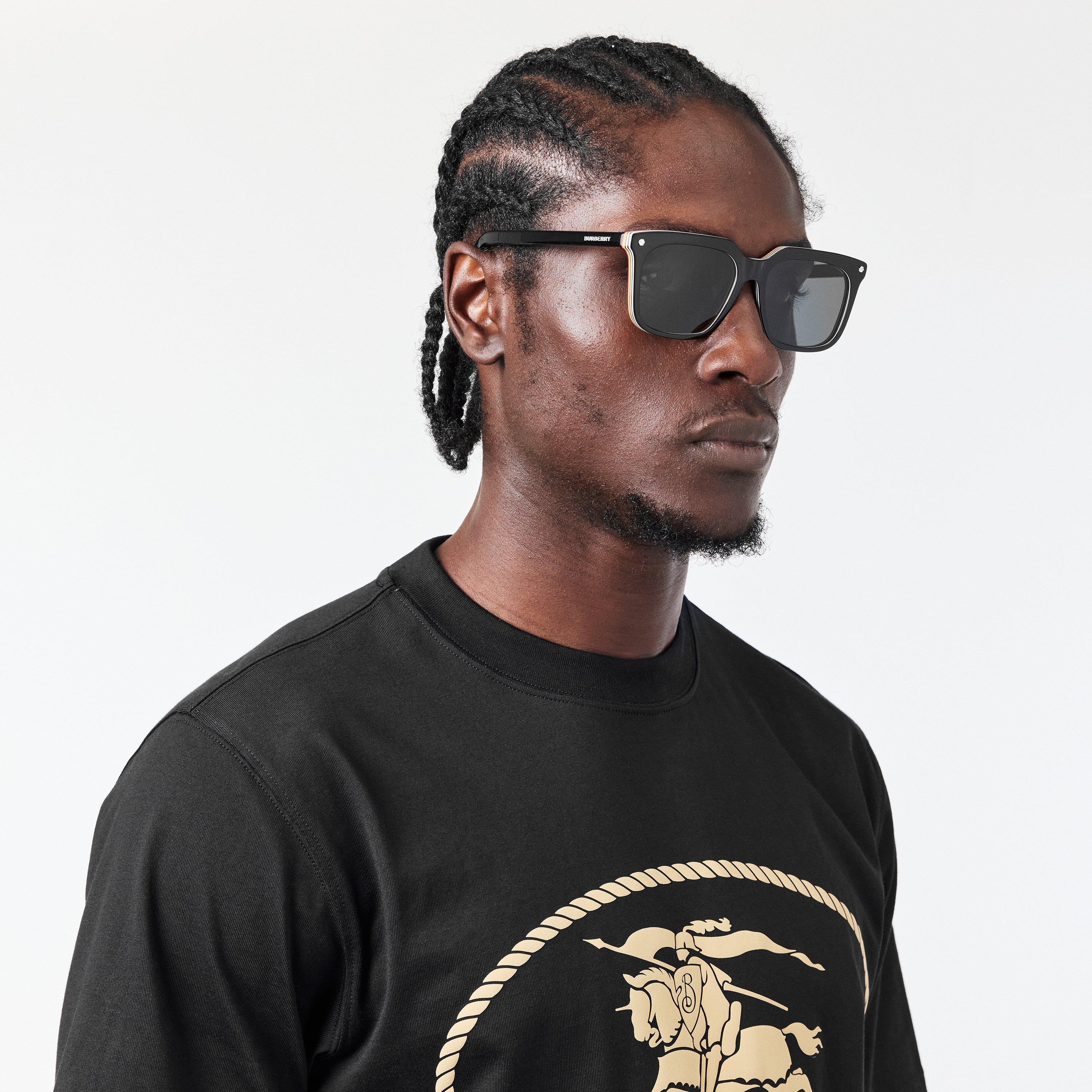 Burberry 0BE4337 Sunglass